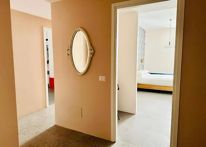Trasteverehome - Cisterna Secrets At The Heart Of Trastevere Apartment
