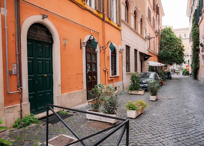 Trasteverehome - Cisterna Secrets At The Heart Of Trastevere Apartment