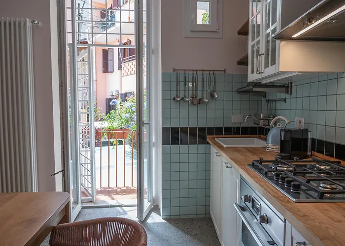 Trasteverehome - Cisterna Secrets At The Heart Of Trastevere Apartment *