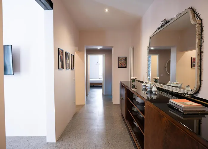 Apartment Trasteverehome - Cisterna Secrets At The Heart Of Trastevere Rom